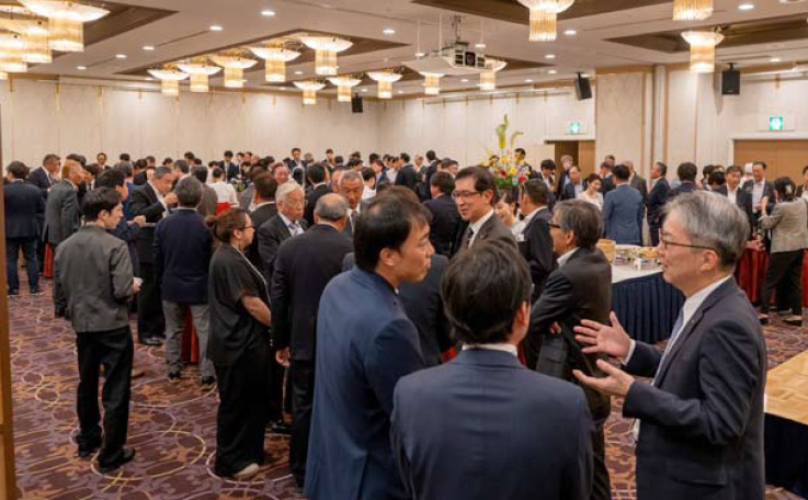 第79回定時社員総会風景 歓談風景